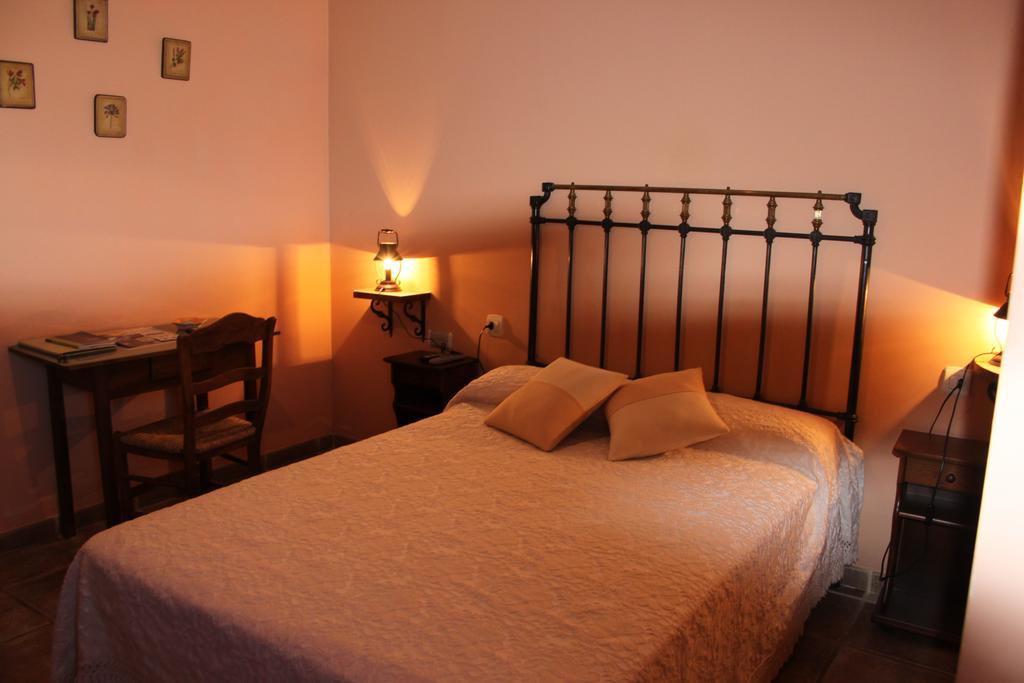 Hotel Mesa Del Conde San Felices de los Gallegos Zimmer foto
